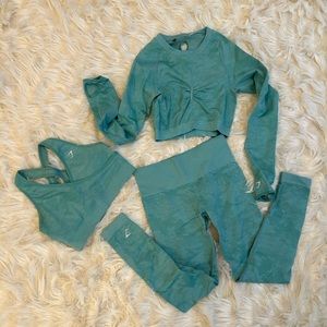 Gymshark Adapt Animal Seamless Set Teal Size Small